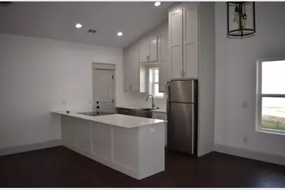 1216 W Nelson Street, Denison, TX 75020 - Photo 10