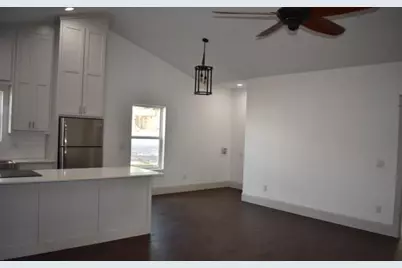 1216 W Nelson Street, Denison, TX 75020 - Photo 4