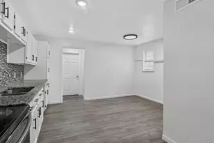 6633 Emhouse St, Dallas, TX 75232 - Photo 14