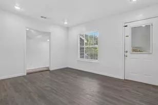 6633 Emhouse St, Dallas, TX 75232 - Photo 8