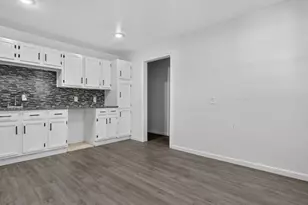 6633 Emhouse St, Dallas, TX 75232 - Photo 10