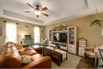 410 E Hazelwood Street, Princeton, TX 75407 - Photo 6