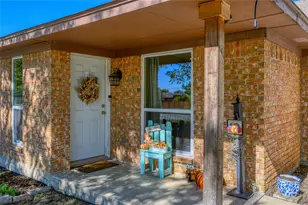 410 E Hazelwood St, Princeton, TX 75407 - Photo 4