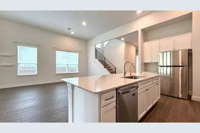 601 C-Bar Ranch Trail #27, Cedar Park, TX 78613 - Photo 4