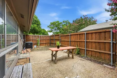 9624 Highland View Drive, Dallas, TX 75238 - Photo 14