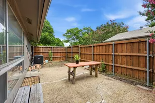 9624 Highland View Dr, Dallas, TX 75238 - Photo 14
