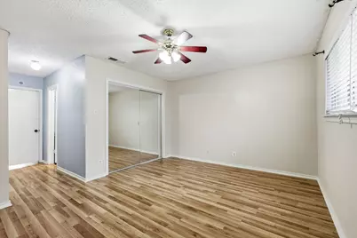 9624 Highland View Drive, Dallas, TX 75238 - Photo 12