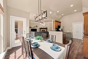 2510 Kodiak Cir, Euless, TX 76039 - Photo 14