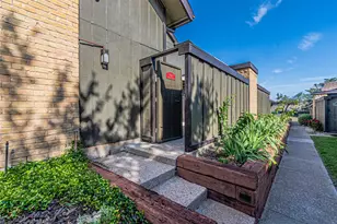 4643 Country Creek Dr, Dallas, TX 75236 - Photo 2