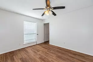 4643 Country Creek Dr, Dallas, TX 75236 - Photo 8