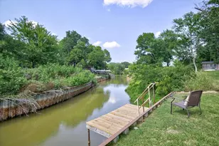 913 Keoki Ct, Tool, TX 75143 - Photo 2