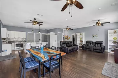 913 Keoki Court, Tool, TX 75143 - Photo 6