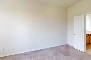 211 Copper Canyon Dr, Lewisville, TX 75067 - Photo 12