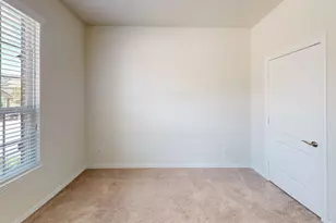 211 Copper Canyon Dr, Lewisville, TX 75067 - Photo 16