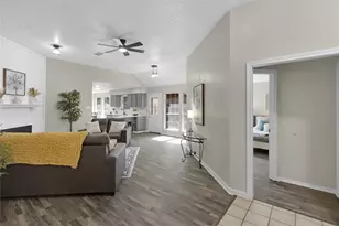 710 Austin Dr, DeSoto, TX 75115 - Photo 12