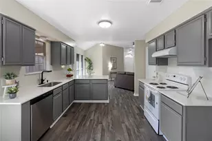 710 Austin Dr, DeSoto, TX 75115 - Photo 24