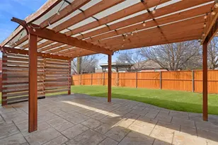 2201 Tailburton Ct, Little Elm, TX 75068 - Photo 20
