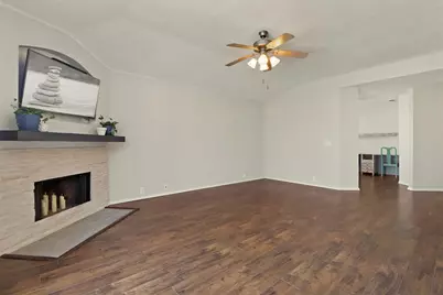 2201 Tailburton Court, Little Elm, TX 75068 - Photo 6