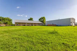 1590 Farm Rd 2352, Sumner, TX 75486 - Photo 36