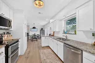 2838 Ermine Way, Farmers Branch, TX 75234 - Photo 12