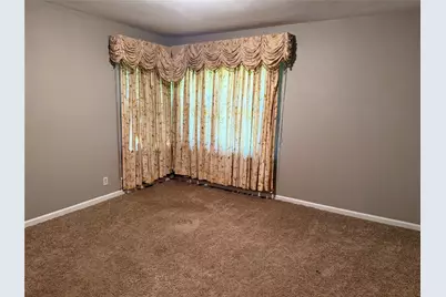 2155 Fairway Drive, Fort Worth, TX 76119 - Photo 12