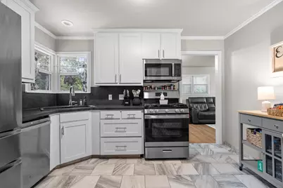 3860 W Spurgeon Street, Fort Worth, TX 76133 - Photo 12