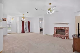 2020 Creek Royal Dr, Mesquite, TX 75181 - Photo 4
