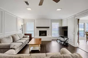 2025 Redwood Trail, Grapevine, TX 76051 - Photo 6