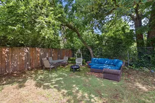 601 Park Ln, Denton, TX 76205 - Photo 20