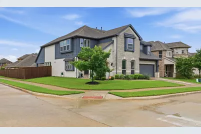 1720 Benny Lane, Little Elm, TX 75068 - Photo 2