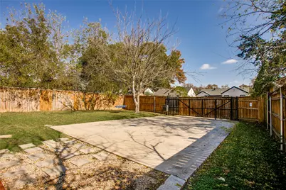 834 S Polk Street, Dallas, TX 75208 - Photo 32