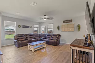 5405 N Wind Ln, Fort Worth, TX 76179 - Photo 8
