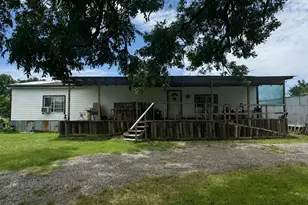 118 Rommel Ct, Springtown, TX 76082 - Photo 2