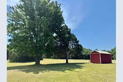 450 Woodbine Estates Road, Gainesville, TX 76240 - Photo 26