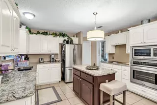 412 Glenbrook Dr, Kennedale, TX 76060 - Photo 12