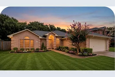 412 Glenbrook Drive, Kennedale, TX 76060 - Photo 1