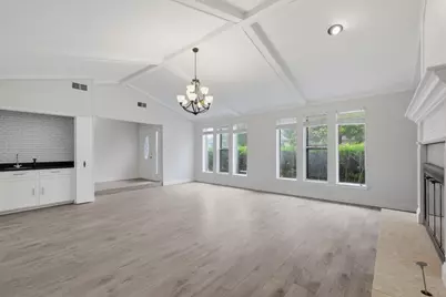 6908 Heatherknoll Drive, Dallas, TX 75248 - Photo 10