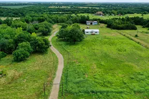 3725 Co Rd 1102, Celeste, TX 75423 - Photo 40