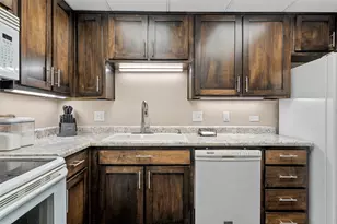 4924 Cobbs Dr, Waco, TX 76710 - Photo 6