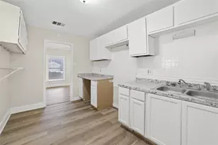 1933 Greenfield Ave, Fort Worth, TX 76102 - Photo 4