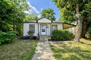 1933 Greenfield Ave, Fort Worth, TX 76102 - Photo 1