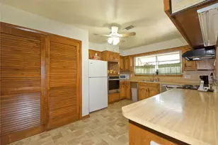 405 Meadow Dr, Gainesville, TX 76240 - Photo 8