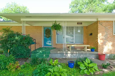 405 Meadow Drive, Gainesville, TX 76240 - Photo 2