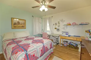 405 Meadow Dr, Gainesville, TX 76240 - Photo 18