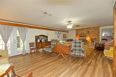 405 Meadow Drive, Gainesville, TX 76240 - Photo 26