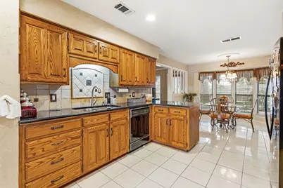 3603 Ivywild Court, Arlington, TX 76016 - Photo 8
