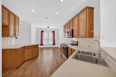 10025 Pinecrest Drive, Providence Village, TX 76227 - Photo 4