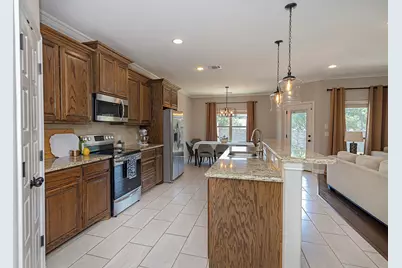 815 Chestnut Grove Drive, Cleburne, TX 76033 - Photo 6