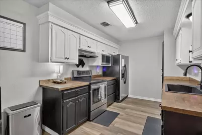 728 Lake Crest Parkway, Azle, TX 76020 - Photo 16