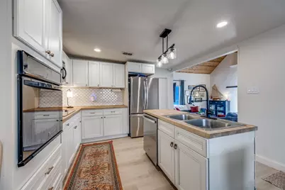 1322 Sears Street W, Denison, TX 75020 - Photo 10